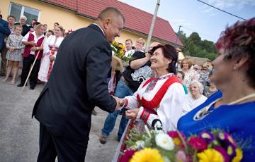 625.rokov prvej písomnej zmienky o obci Tužina - o 625.rokov prvej písomnej zmienky o obci Tužina - o